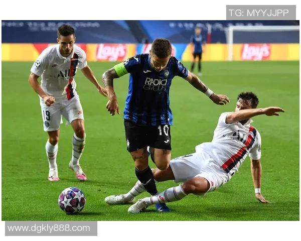 广州排球队中路突破与欧冠足球的精彩交融解析 广州排球队中路突破与欧冠足球的精彩交融解析